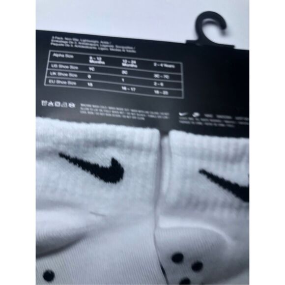 Nike Baby Gripper Socks Size 6-12 Months White 3-pack - Picture 5 of 5